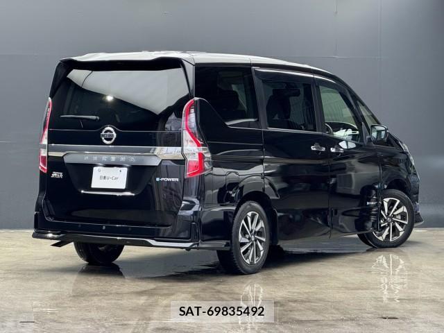 Nissan SERENA 2022-02 8651580-1