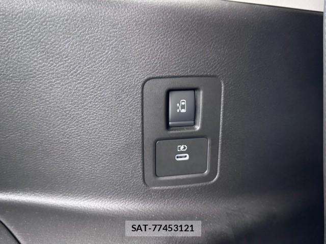 Nissan SERENA 2023-11 8651581-17