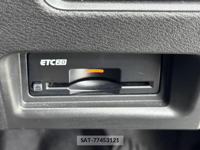 Nissan SERENA 2023-11 8651581-7