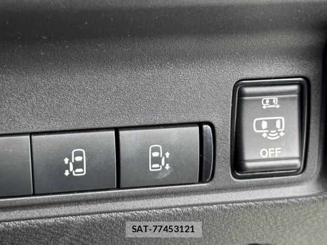 Nissan SERENA 2023-11 8651581-9