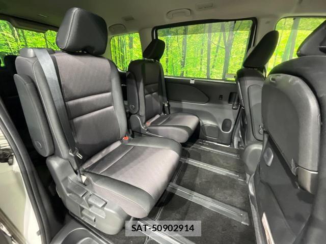 Nissan SERENA 2018-10 8652102-9