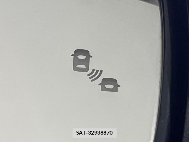 Nissan SERENA 2022-01 8652107-6