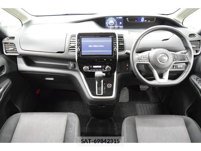 Nissan SERENA 2018-06 8652502-10