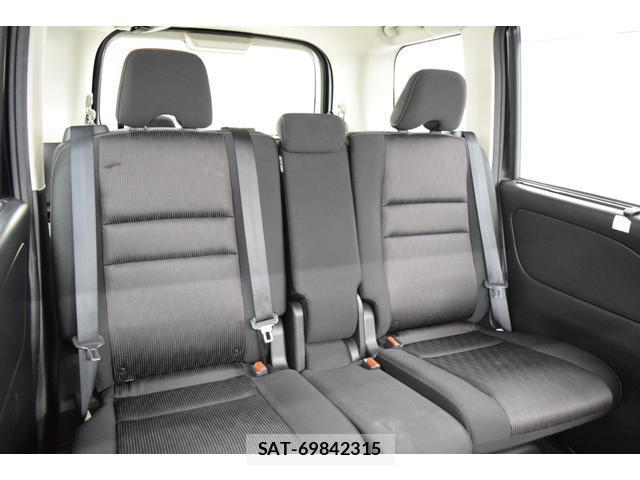 Nissan SERENA 2018-06 8652502-18