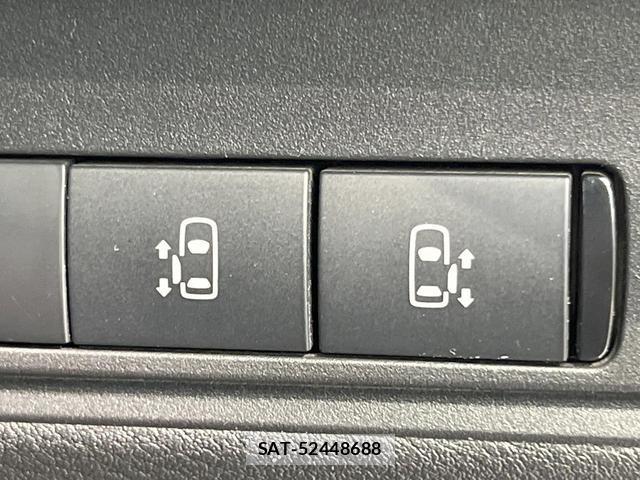 Nissan SERENA 2023-09 8652970-4