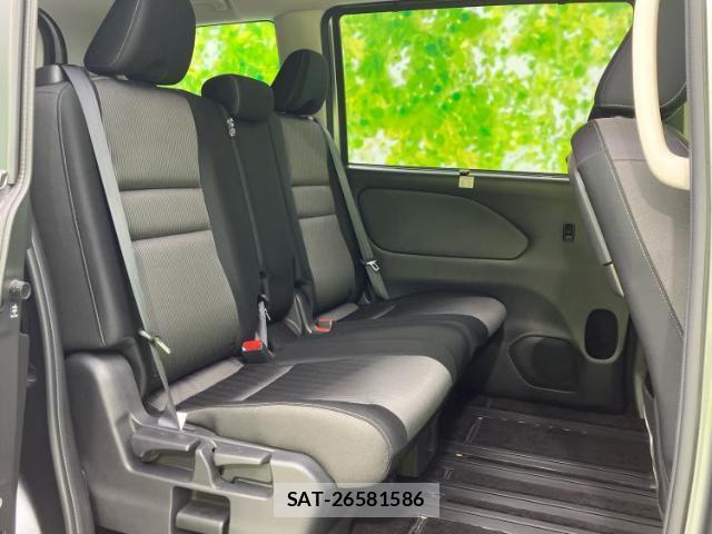 Nissan SERENA 2022-09 8653496-4