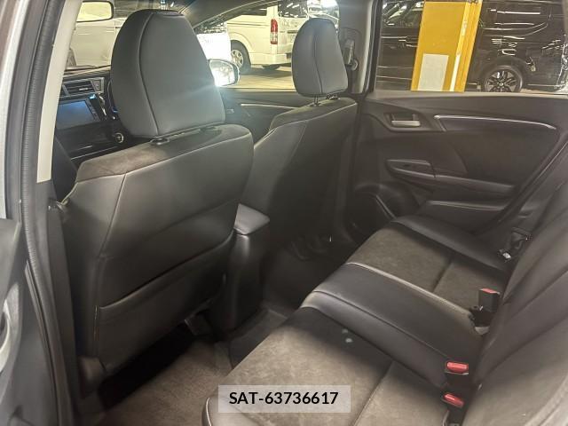 Honda SHUTTLE 2017-02 8647606-2