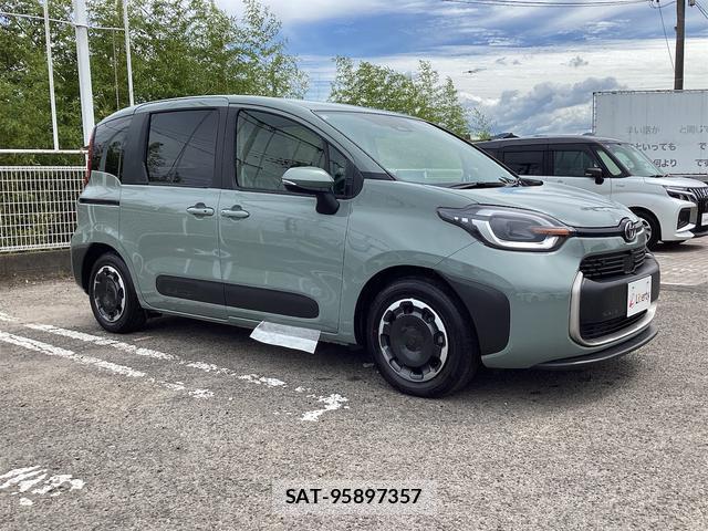 Toyota SIENTA 2025-11 8646609-12
