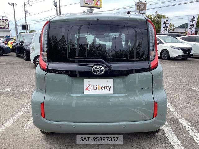 Toyota SIENTA 2025-11 8646609-14