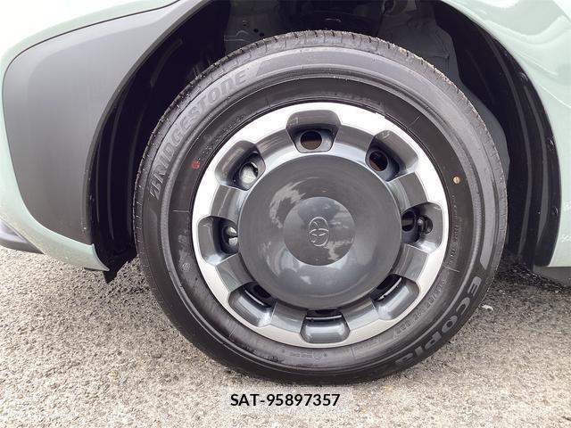 Toyota SIENTA 2025-11 8646609-19