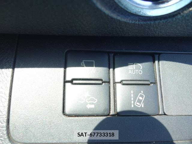 Toyota SIENTA 2020-05 8647083-12