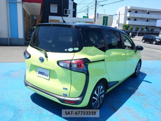 Toyota SIENTA 2020-05 8647083-16