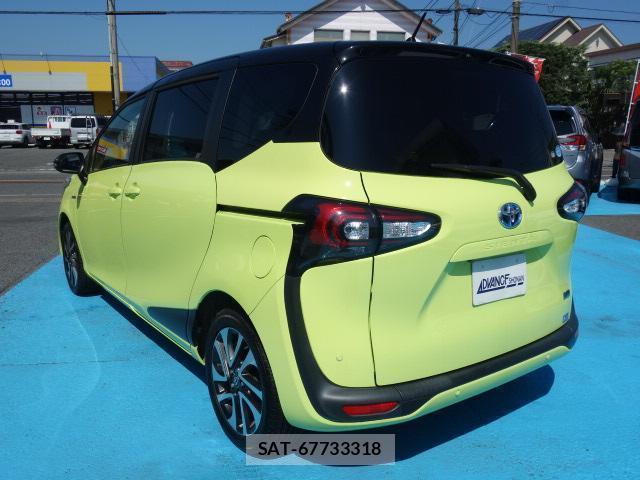 Toyota SIENTA 2020-05 8647083-2