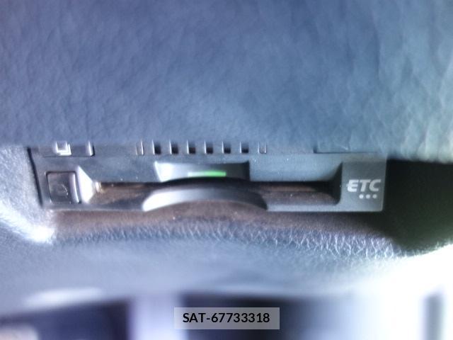 Toyota SIENTA 2020-05 8647083-9