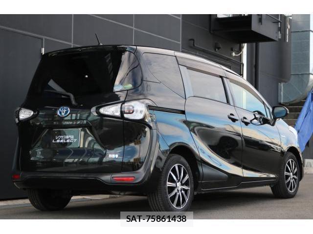 Toyota SIENTA 2017-11 8647222-1