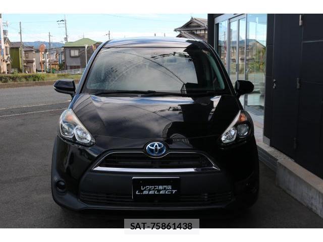 Toyota SIENTA 2017-11 8647222-13