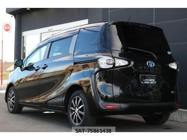 Toyota SIENTA 2017-11 8647222-4