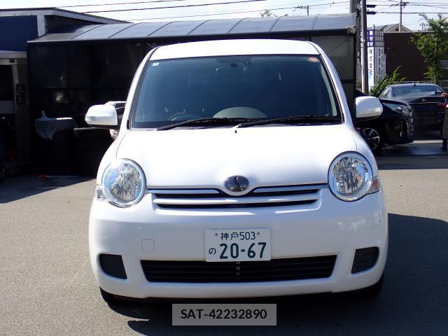 Toyota SIENTA 2008-02 8647263-9