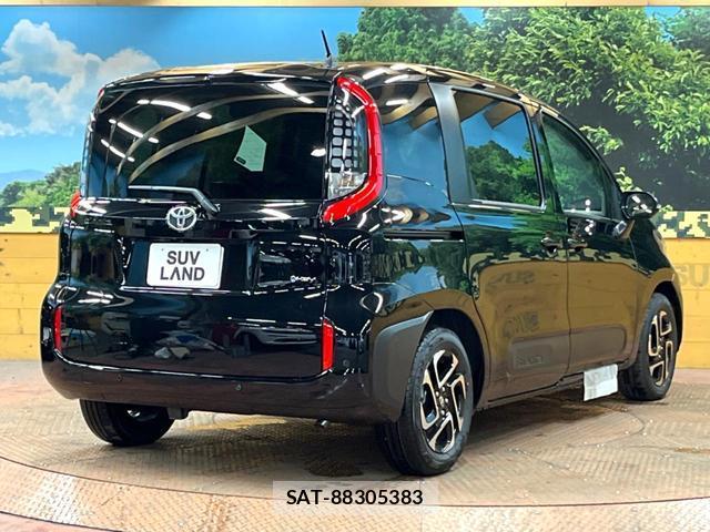 Toyota SIENTA 2026-06 8647307-17