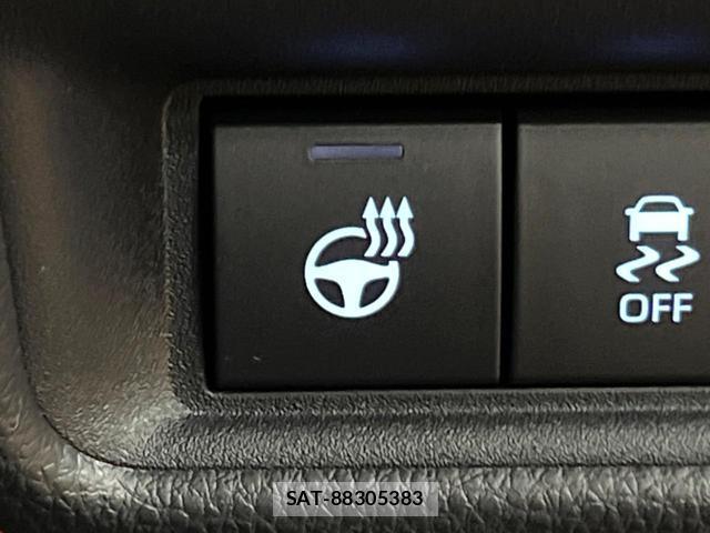 Toyota SIENTA 2026-06 8647307-6