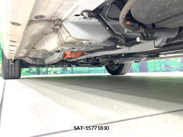 Toyota SIENTA 2019-05 8648131-19