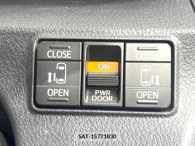 Toyota SIENTA 2019-05 8648131-4