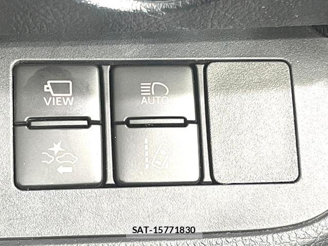 Toyota SIENTA 2019-05 8648131-5