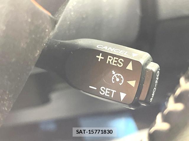 Toyota SIENTA 2019-05 8648131-6