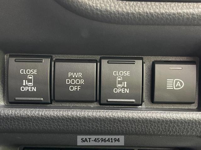 Toyota SIENTA 2026-05 8648197-4