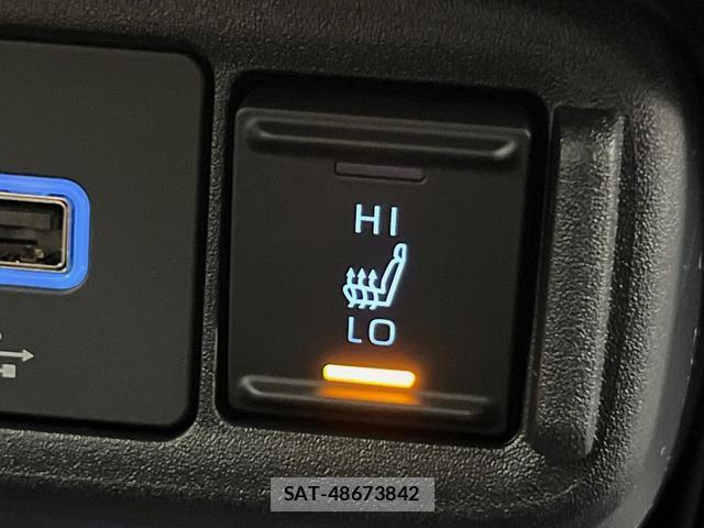 Toyota SIENTA 2026-06 8648200-7
