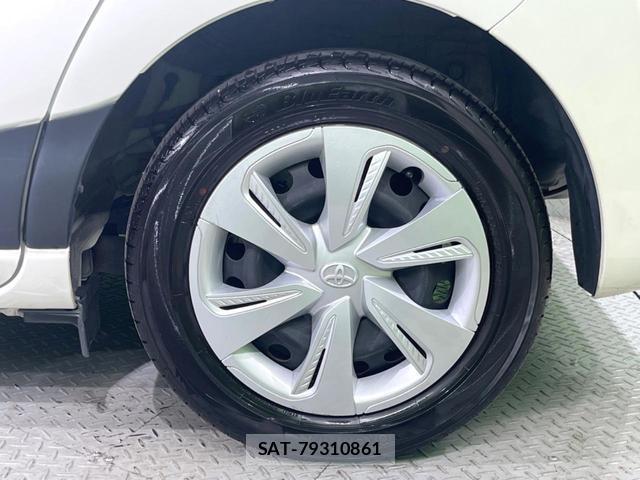 Toyota SIENTA 2021-08 8648223-13