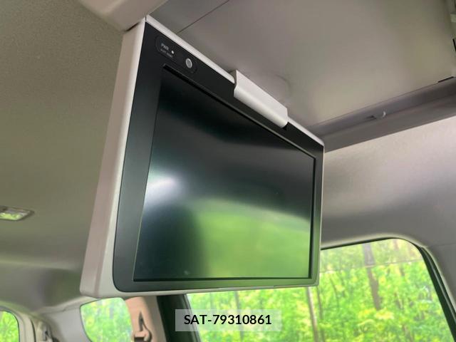 Toyota SIENTA 2021-08 8648223-4