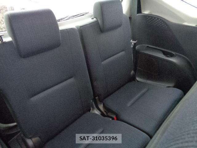 Toyota SIENTA 2017-01 8648395-12