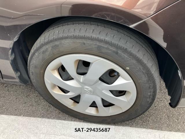 Toyota SIENTA 2015-10 8648712-12