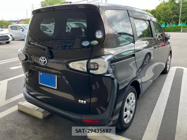 Toyota SIENTA 2015-10 8648712-13