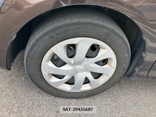 Toyota SIENTA 2015-10 8648712-4