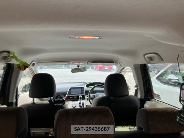 Toyota SIENTA 2015-10 8648712-7