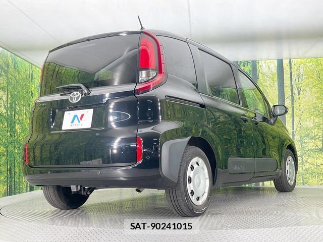 Toyota SIENTA 2022-11 8648757-16