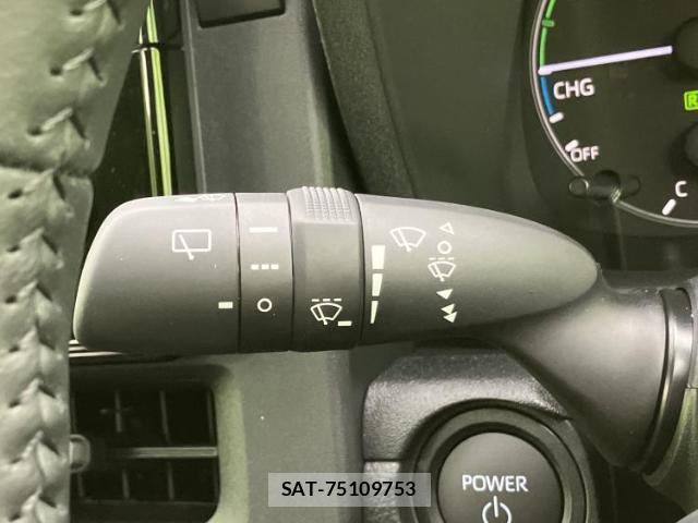 Toyota SIENTA 2026-04 8648849-16