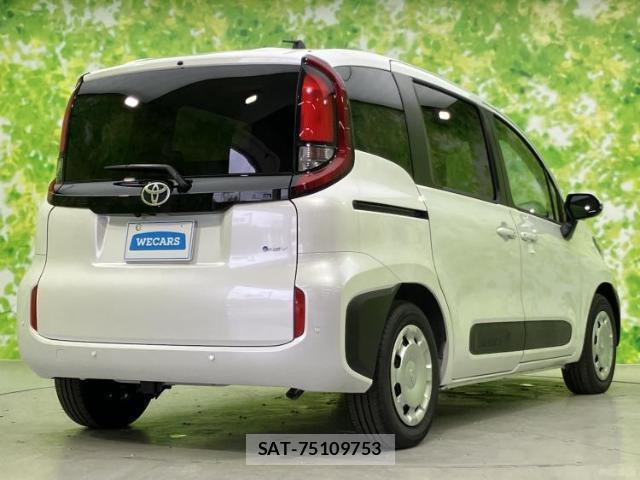 Toyota SIENTA 2026-04 8648849-2
