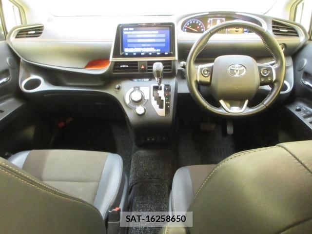 Toyota SIENTA 2020-02 8648888-2