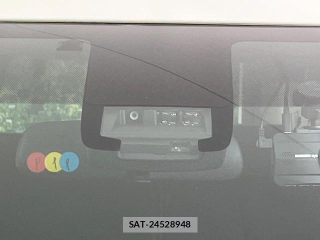 Toyota SIENTA 2019-10 8649209-4