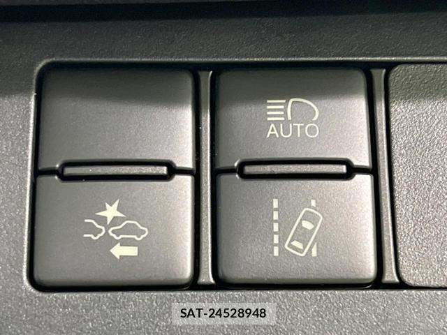 Toyota SIENTA 2019-10 8649209-6