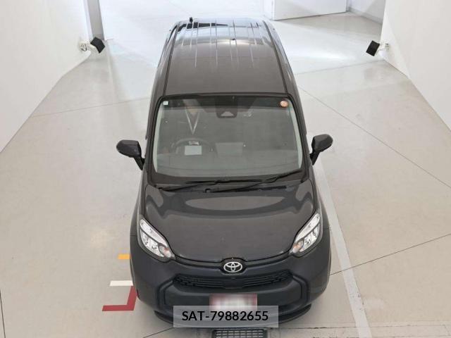 Toyota SIENTA 2022-11 8649252-5