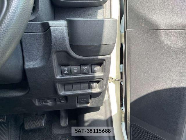 Toyota SIENTA 2023-01 8649291-12