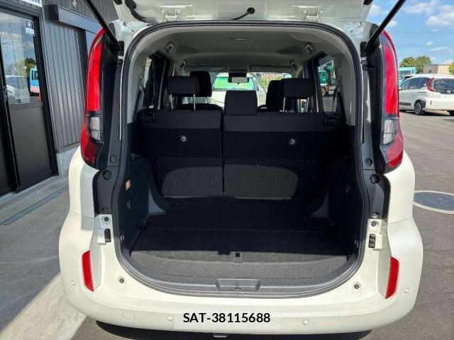 Toyota SIENTA 2023-01 8649291-7