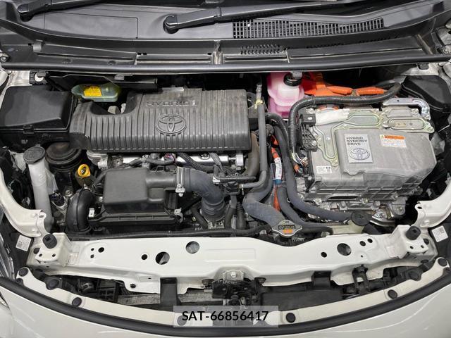 Toyota SIENTA 2018-01 8649367-18