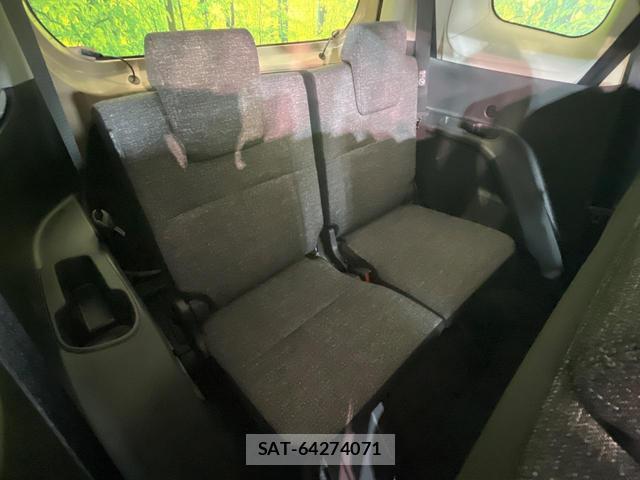 Toyota SIENTA 2026-05 8649441-9