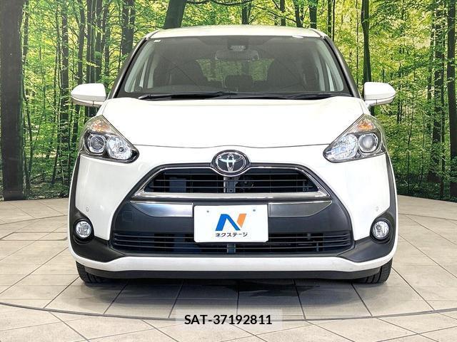 Toyota SIENTA 2017-05 8649536-14