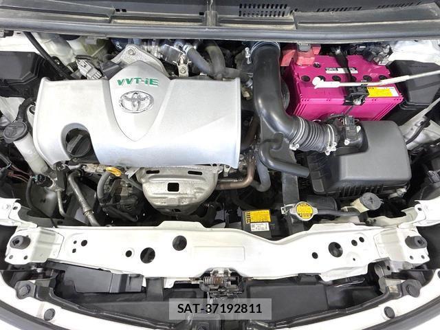 Toyota SIENTA 2017-05 8649536-18